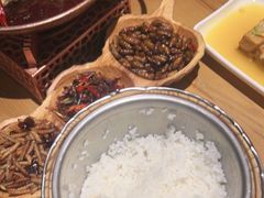 -隔壁老王·家常云南菜(花巷店)