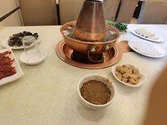 -八先生涮肉房(三里河店)