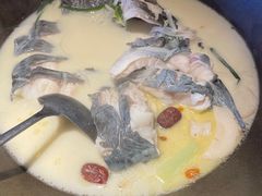 -咕嘟草帽鱼·牛奶一样的鲜鱼汤(包河万达广场创始店)