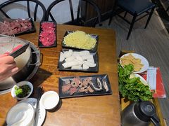 -三侨牛庄(云浮店)