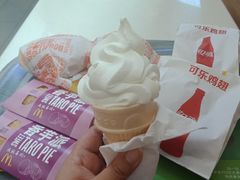 -麦当劳(乳山路店)