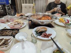-尚品海鲜肥牛自助火锅(湖明店)