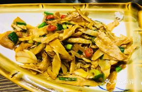 Stir-Fried Bamboo Shoots