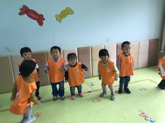 -四叶草托育园(张江园店)