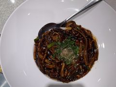 -金枝玉叶上海人家食府(三里河店)