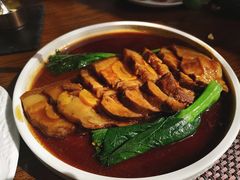 咸蛋黄红烧肉-肴约·花园式餐厅(湖里店)