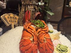 -半岛翡丽海鲜自助餐厅(观风亭店)