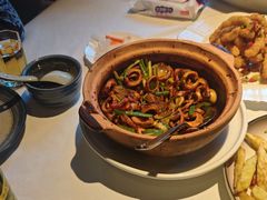 -八府香鸭·啫啫煲(华山路店)