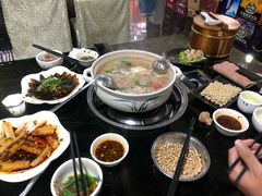 -黔府豆米火锅野菜馆(南马店)