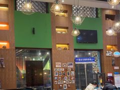 -香巴拉云南餐厅(华莱坞店)