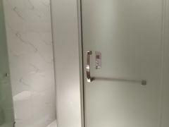 -柏曼酒店(广州天河体育中心林和西地铁站店)