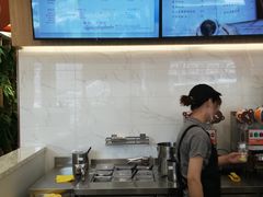 -CoCo都可(北京西站北广场店)