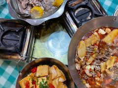 筒子骨玉米-昱龙大盆牛蛙馆(三兴街总店)
