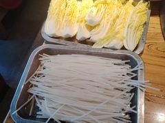 -山河屯铁锅炖鲜鹅·东北菜(开发区一店)