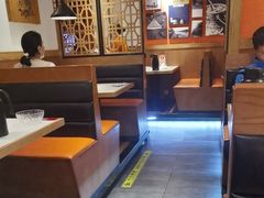 -江渔儿酸菜鱼(映月湖环宇城店)