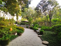 -千滋百味·醉江澜花园餐厅(街道口店)