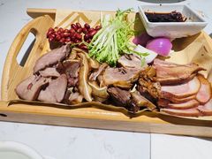 -关东小磨东北菜(漕河泾印象城店)