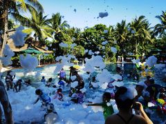 -三亚湾海居铂尔曼度假酒店