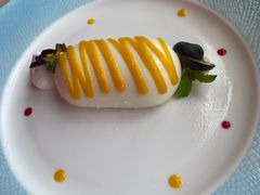 椰香蛋糕-Kathleen's Waitan 凯圣琳江景西餐厅(外滩店)