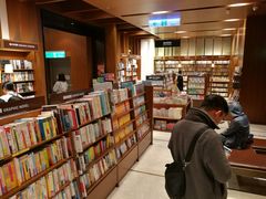 -诚品(信义店)