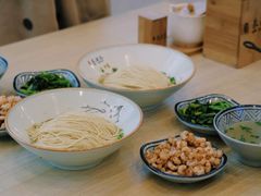 -朱洪元苏式面馆(绿宝广场店)
