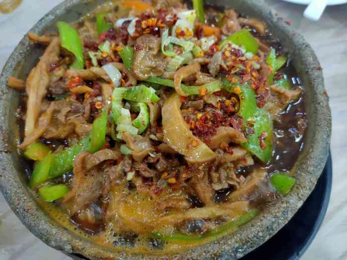 梁师傅砂锅(哈达西街店)-"我大赤峰我觉得比较好吃的一家砂锅店[调皮.