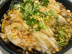 -越百海海鲜蒸锅(乐山店)