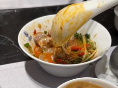 -红鼎豆捞·非遗鲍皇汤火锅(宝丰路店)