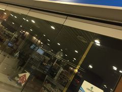 -日上免税行(浦东机场五店)