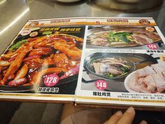 -胡须佬鸡煲四季火锅店(石厦西村直营店)