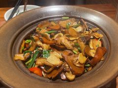 -云海肴·汽锅鸡·云南代表菜(美罗城店)