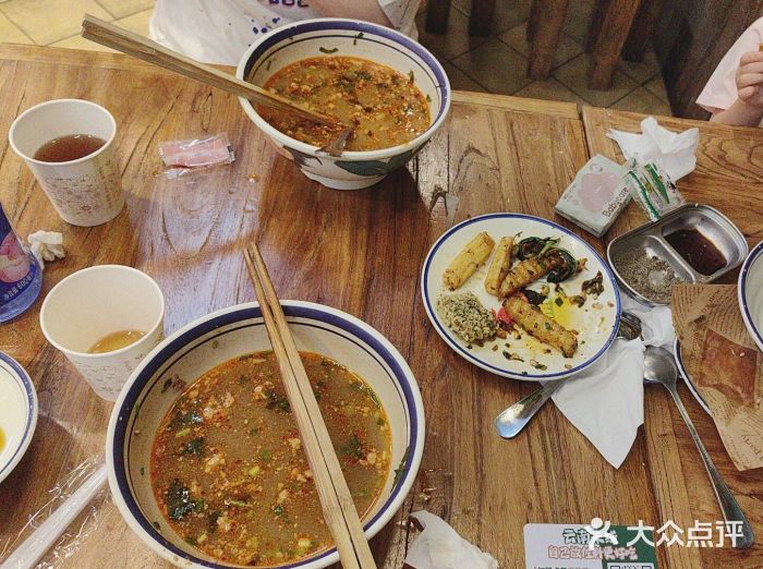 云阿蛮云南生烫牛肉米线(奉贤路店)图片