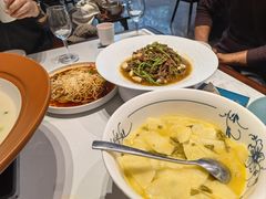 -楚韵小镇·宜昌肥鱼(虹桥国际店)