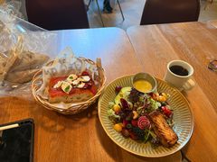 -麦田工坊(月湖店)