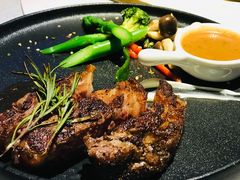 -春树下·树屋花房西餐厅(罍街AS1980店)