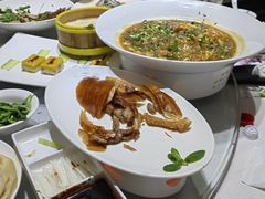 -鸭王烤鸭店(三里河店)