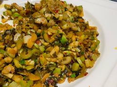 -坛宗剁椒鱼头(河西王府井店)