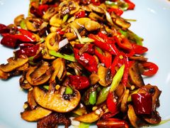 小炒口蘑-原鄉本味 楚菜 丹江口鱼(北苑店)