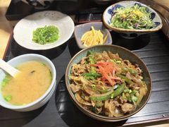 -不倒翁炭火烧肉(永安里店)