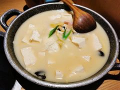-吃饭皇帝大土家民族菜(正大广场店)