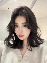 -AYO SALON