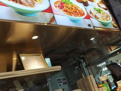 -小杨生煎(浦江欢乐颂店)