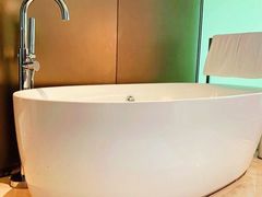 -广州天河希尔顿酒店