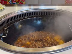 -锅哥东北铁锅炖(幸福店)