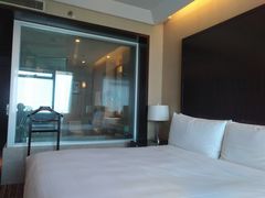 -上海龙之梦万丽酒店