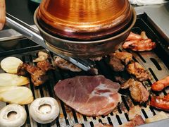 -臻牛烤肉