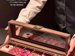 -左庭右院鲜牛肉火锅黑金店(陆家嘴中心店)