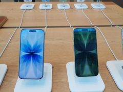 -Apple零售店(华贸购物中心店)