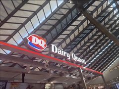 -DQ·蛋糕·冰淇淋(浦江欢乐颂店)