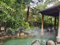 -张家港金凤凰度假村温泉